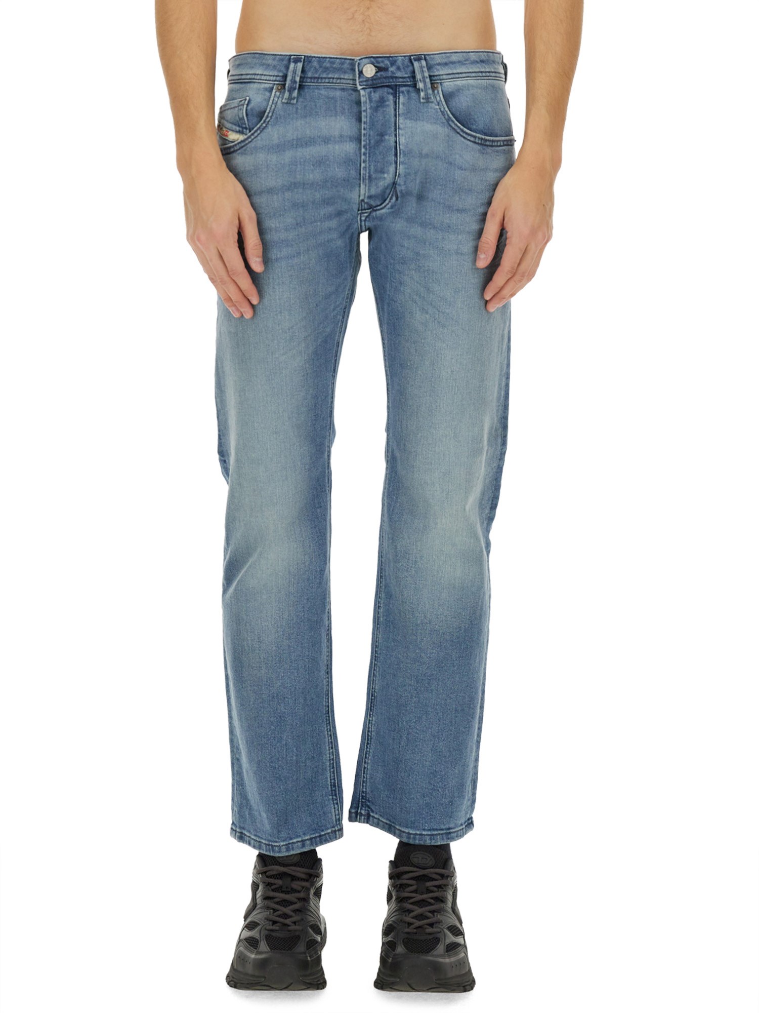 diesel 1985 larkee jeans
