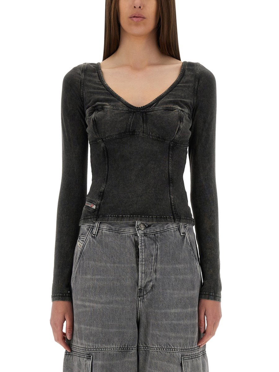 TOP T-ELIN