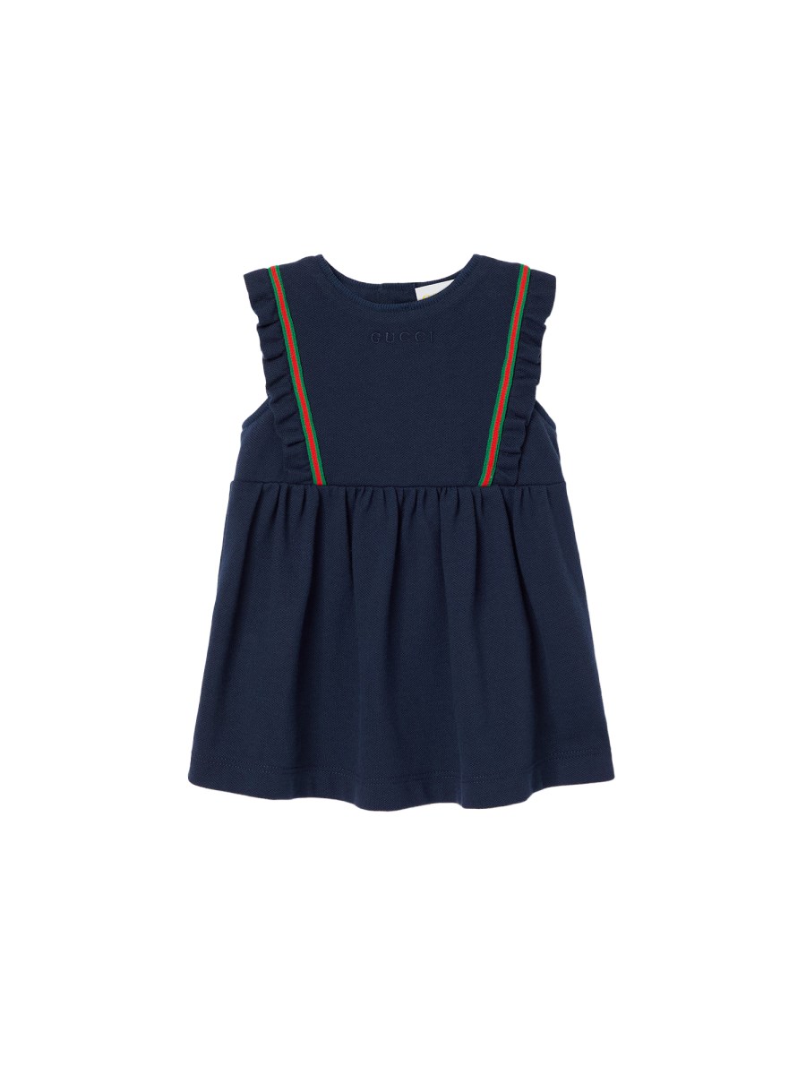 VESTITO