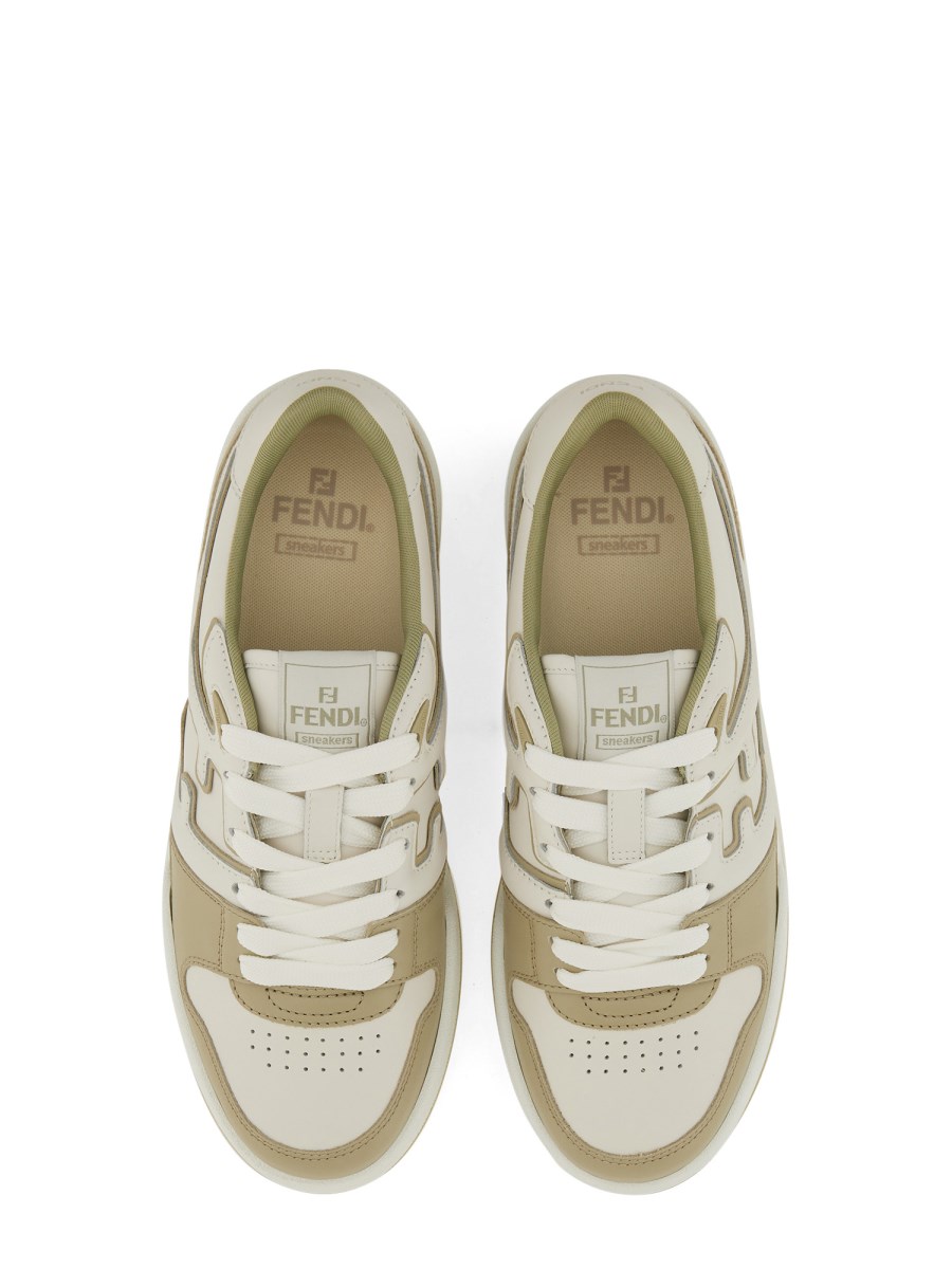 SNEAKER MATCH