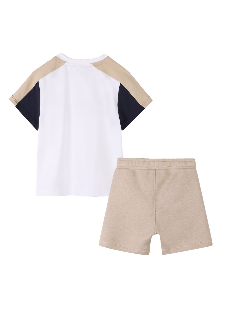 SET T-SHIRT CON BERMUDA