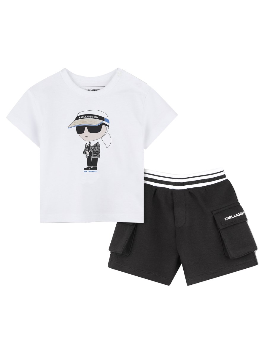 SET T-SHIRT CON BERMUDA