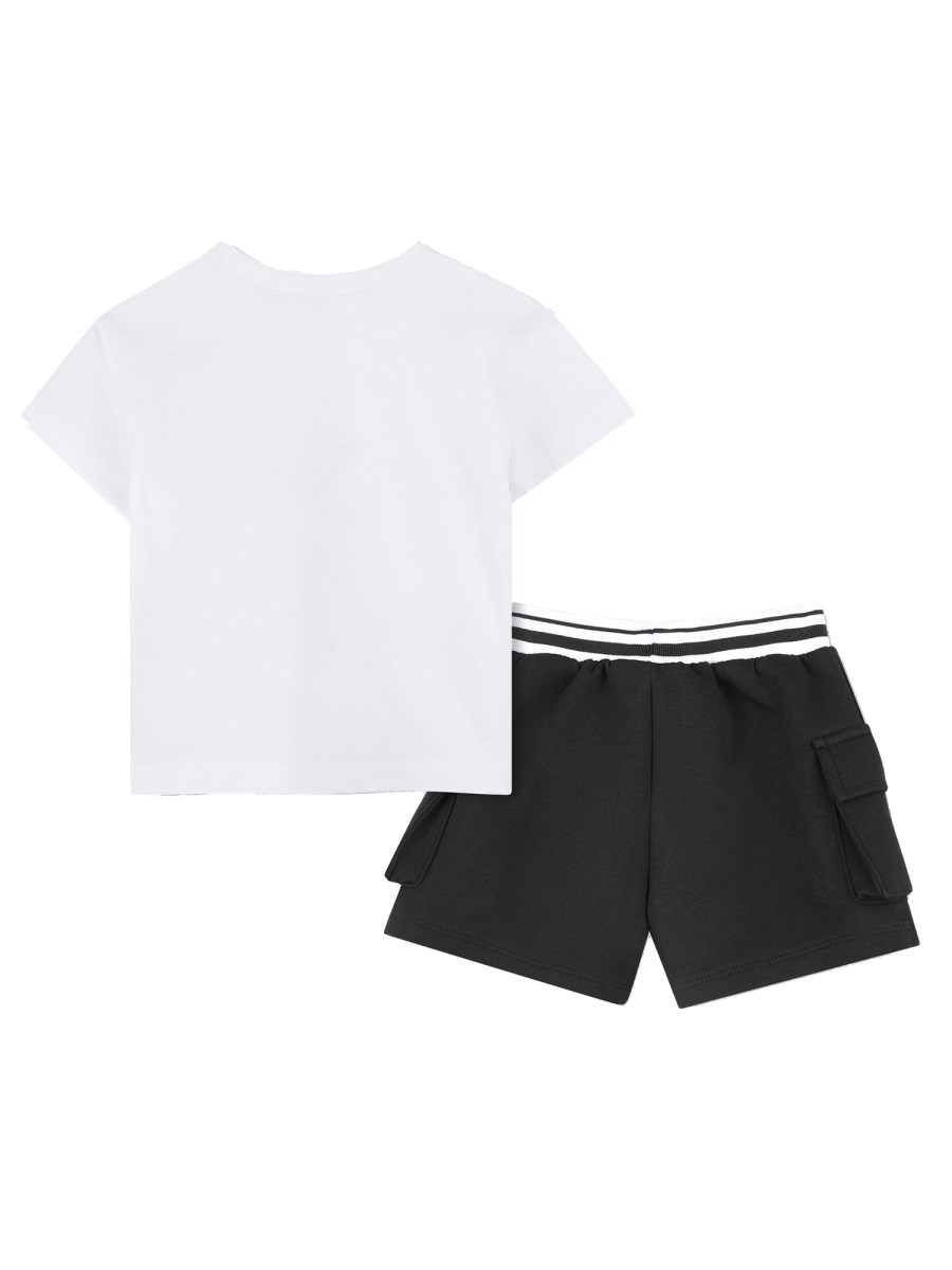 SET T-SHIRT CON BERMUDA