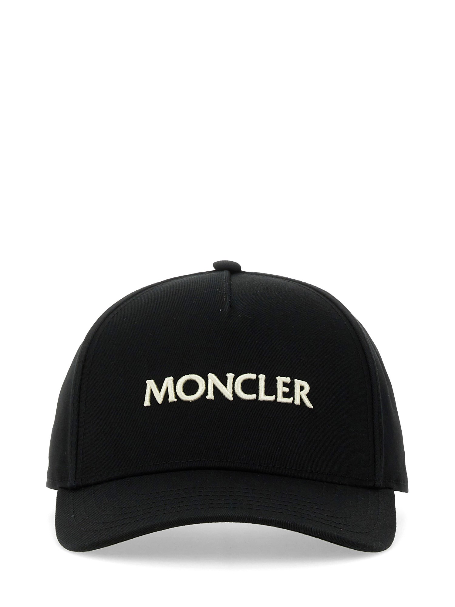 Moncler Logo Embroidery Cap In Black