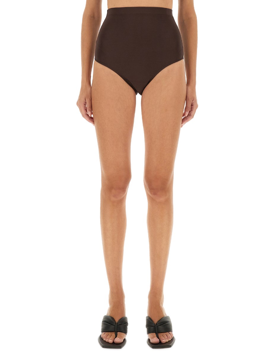 SHORTS A VITA ALTA