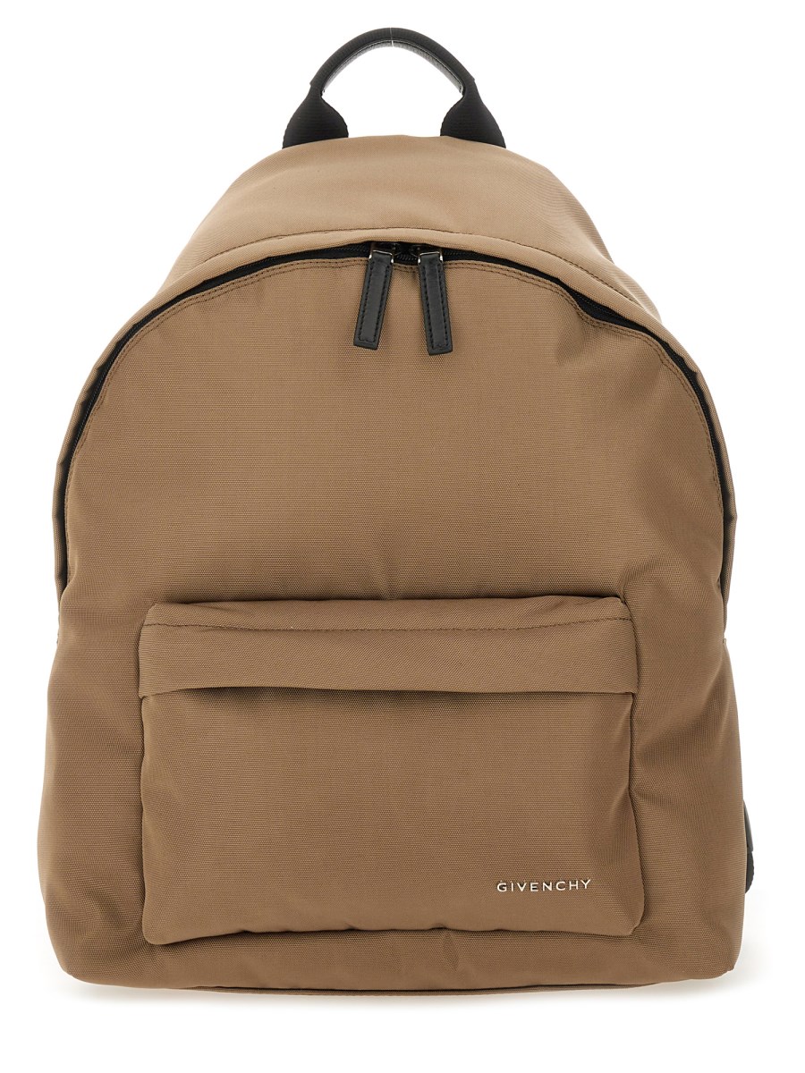 ZAINO ESSENTIAL U