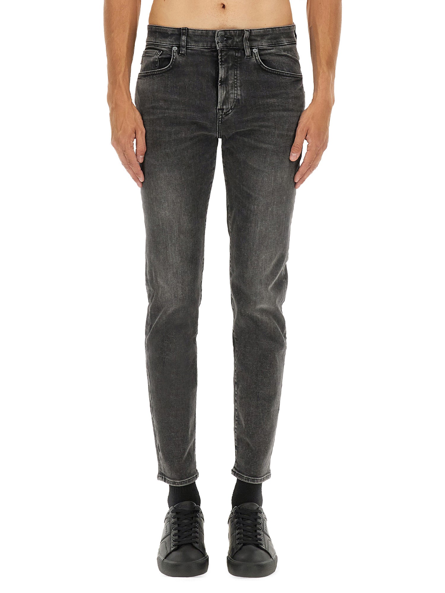 Hugo Boss Boss Delaware Slim Fit Jeans In Black