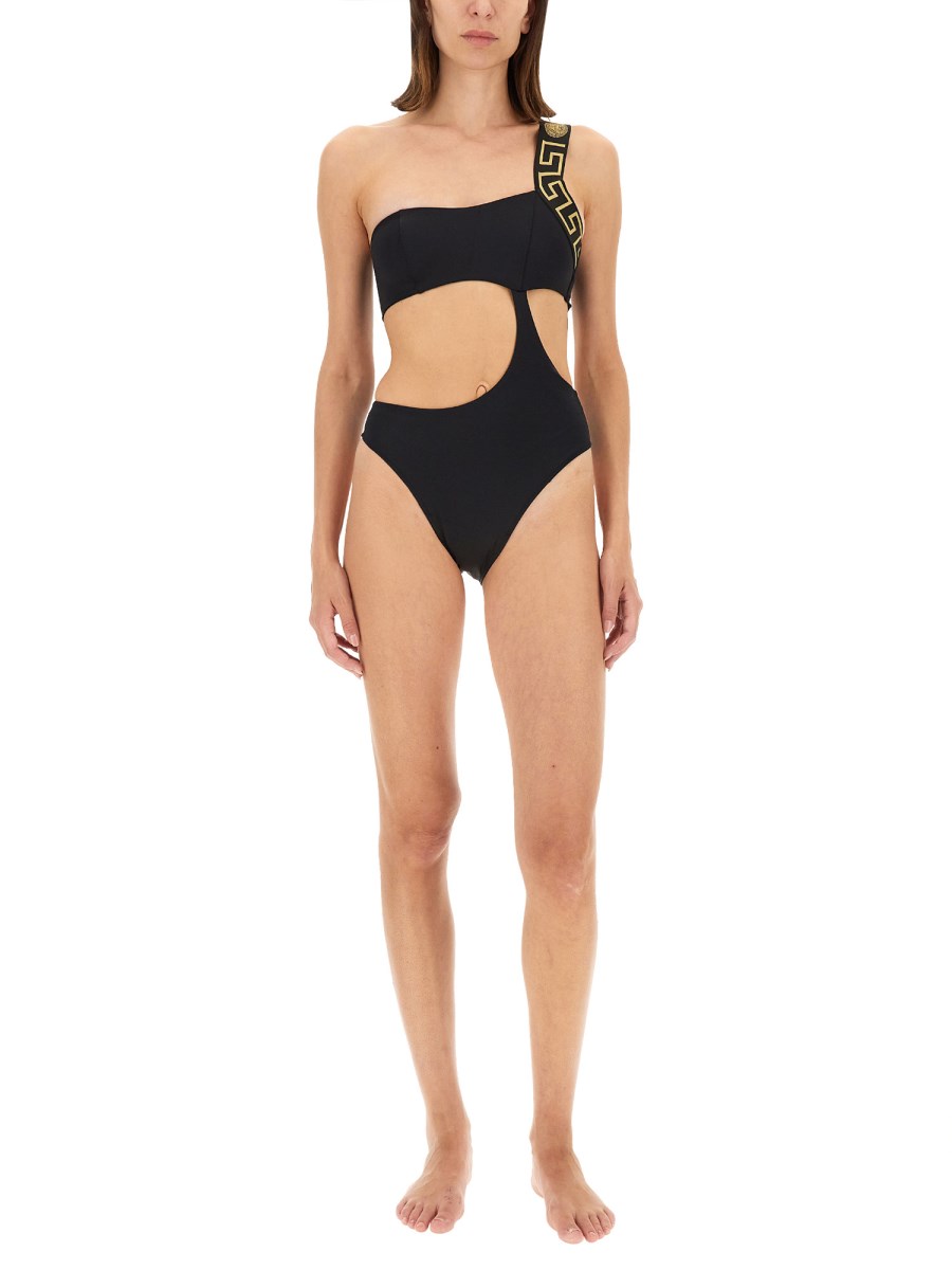 COSTUME INTERO CON BORDO GRECA