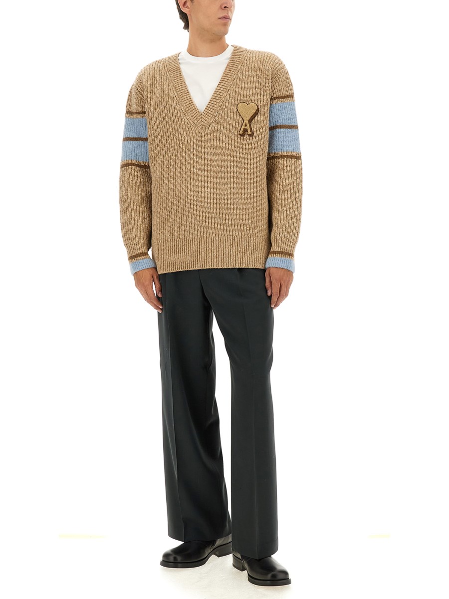 MAGLIONE IN STILE COLLEGE