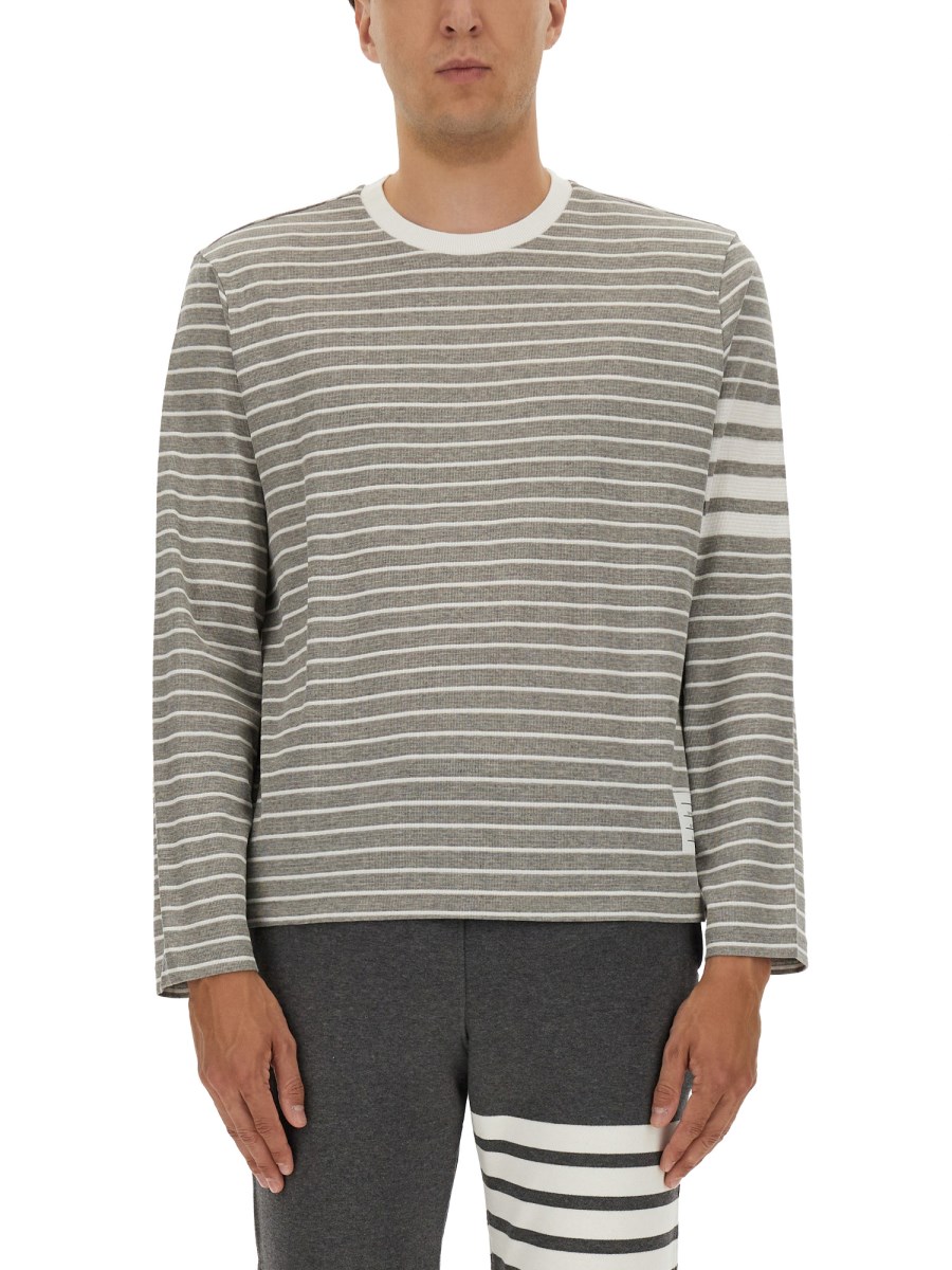T-SHIRT A RIGHE