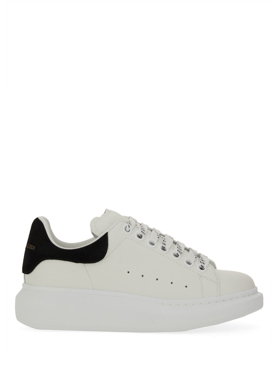 SNEAKER OVERSIZE