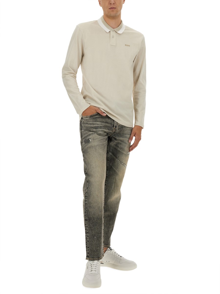 JEANS IN DENIM