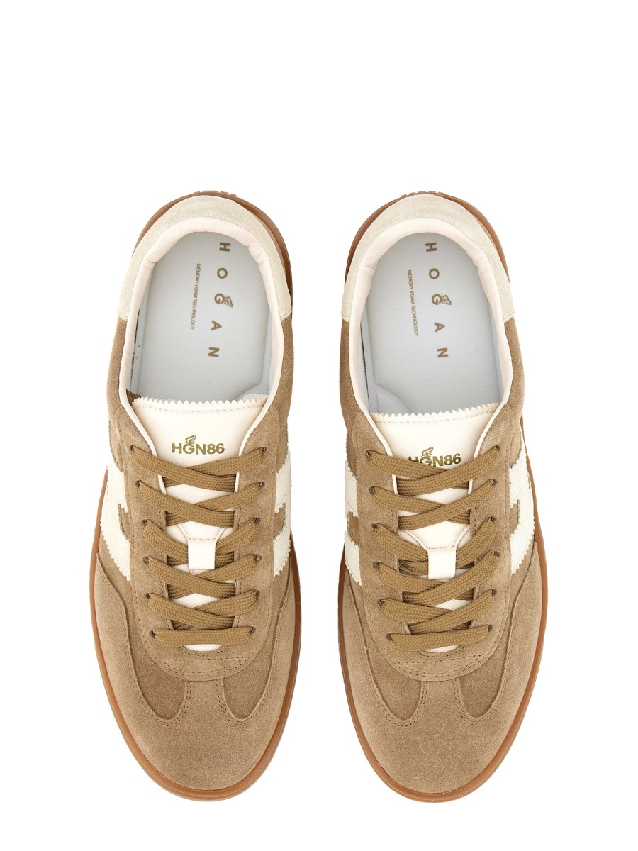 SNEAKER COOL
