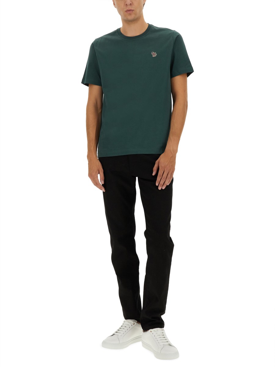T-SHIRT REGULAR FIT