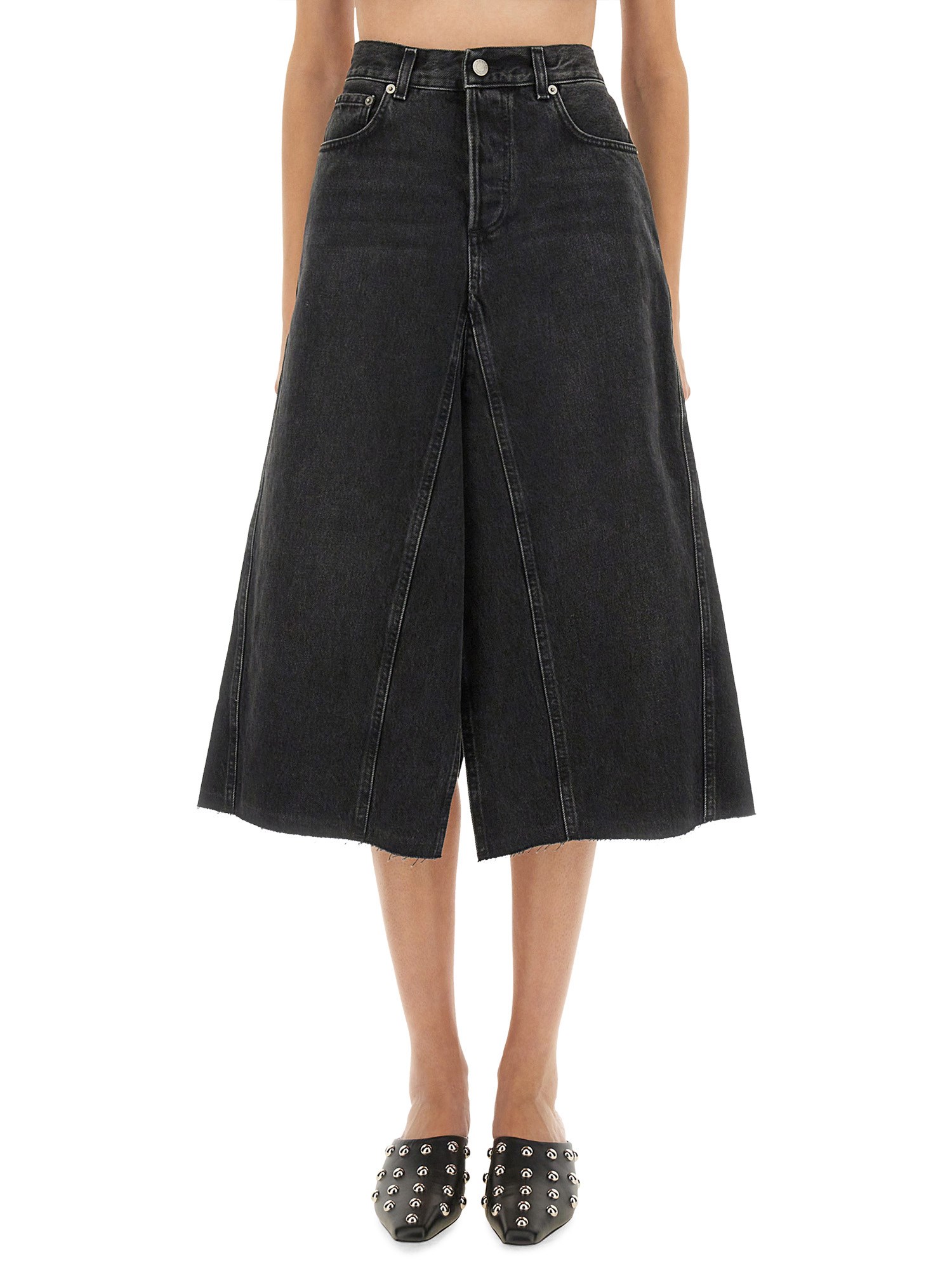 Haikure High-waisted Skirt With Back And Side Pockets In Black