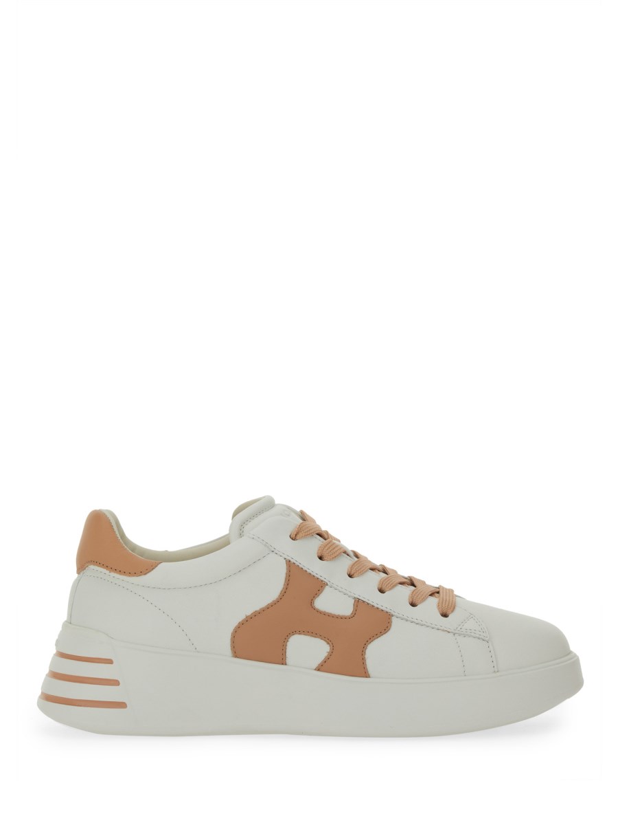 SNEAKER REBEL