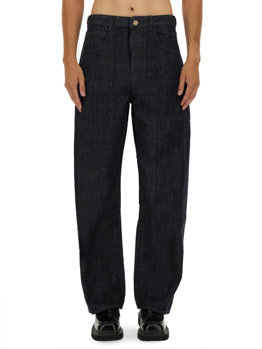 IL PANTALONE DE-NIMES MIRADA