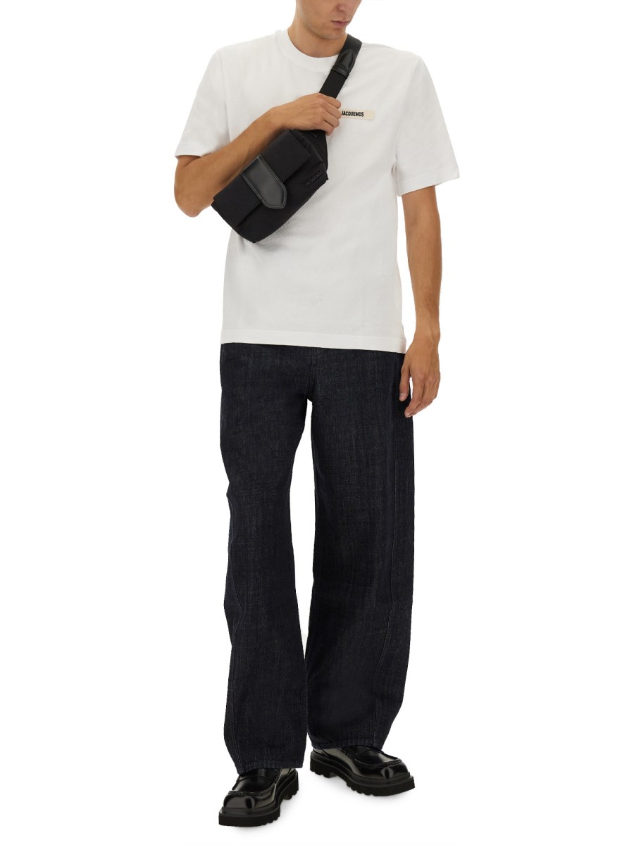 IL PANTALONE DE-NIMES MIRADA