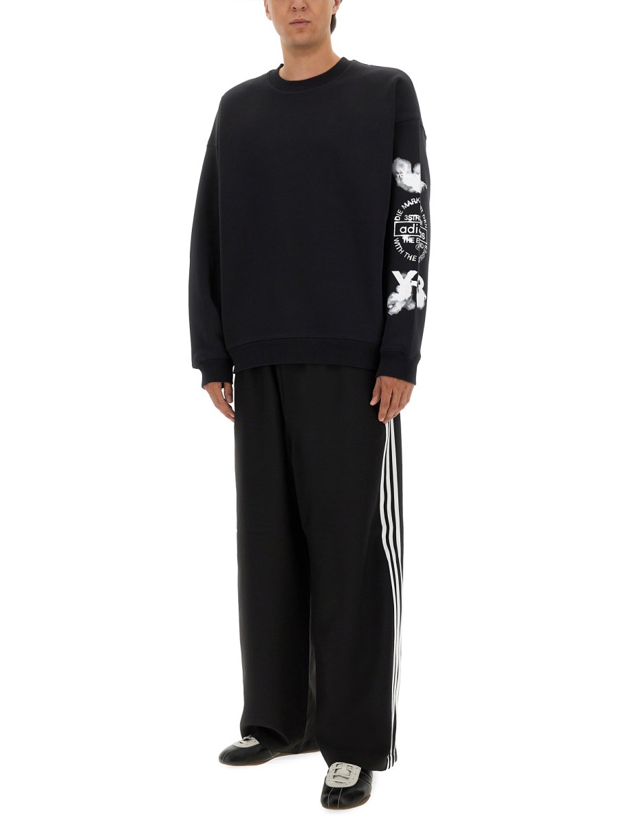 FELPA CON GRAFICA Y-3