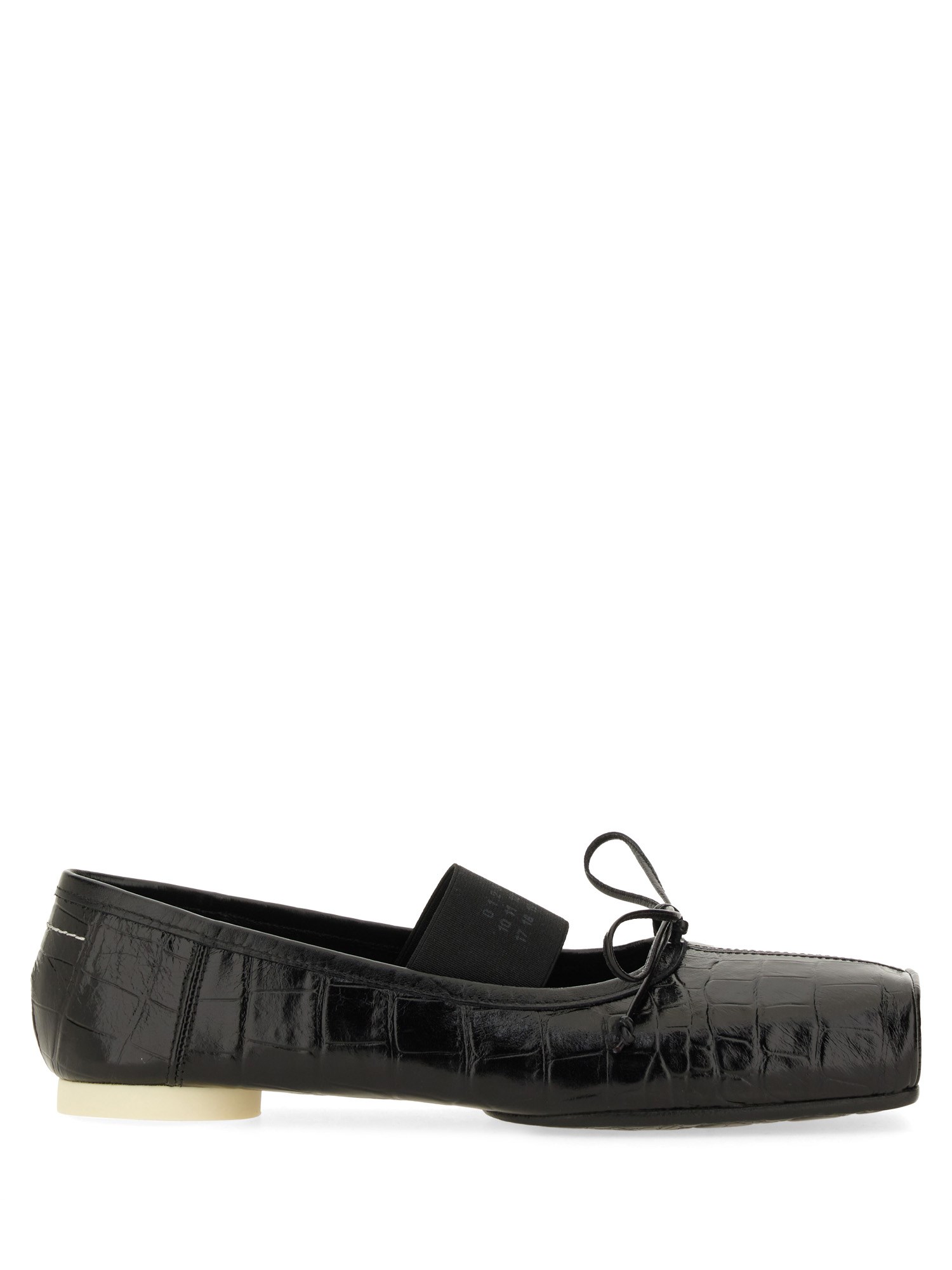 Mm6 Maison Margiela Crocodile-effect Leather Ballerina In Black