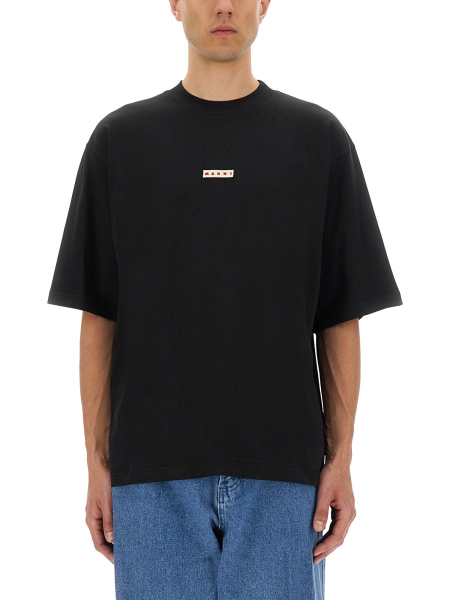T-SHIRT CON MINI LOGO