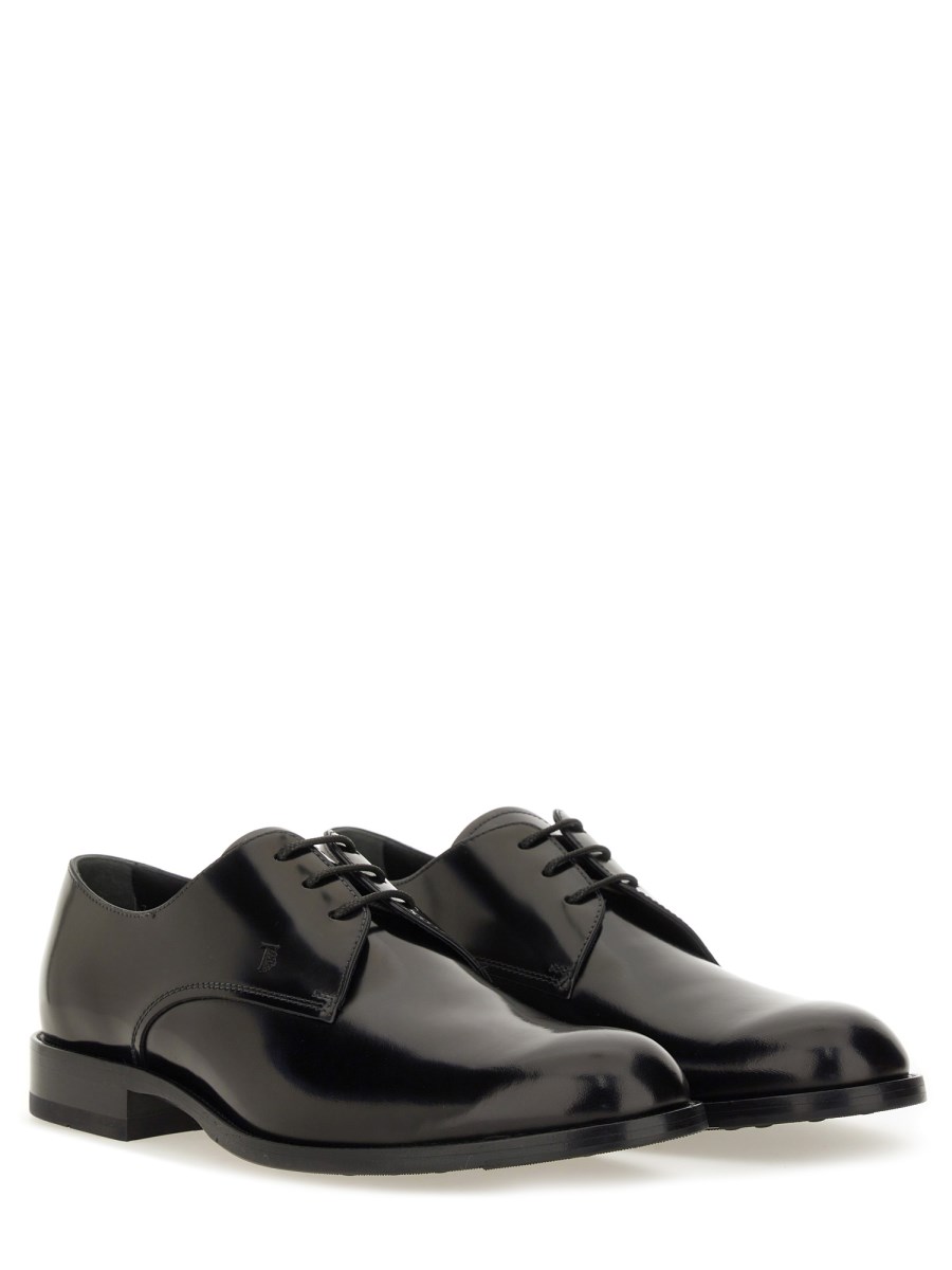 SCARPA DERBY STRINGATA IN PELLE