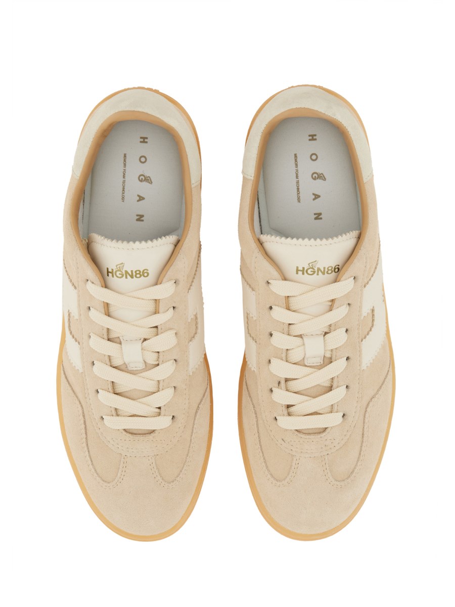 SNEAKER COOL