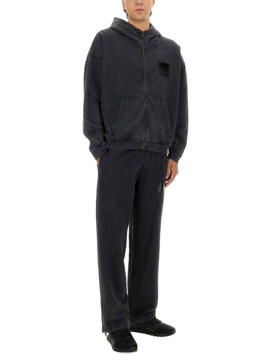 PANTALONE JOGGER CON LOGO