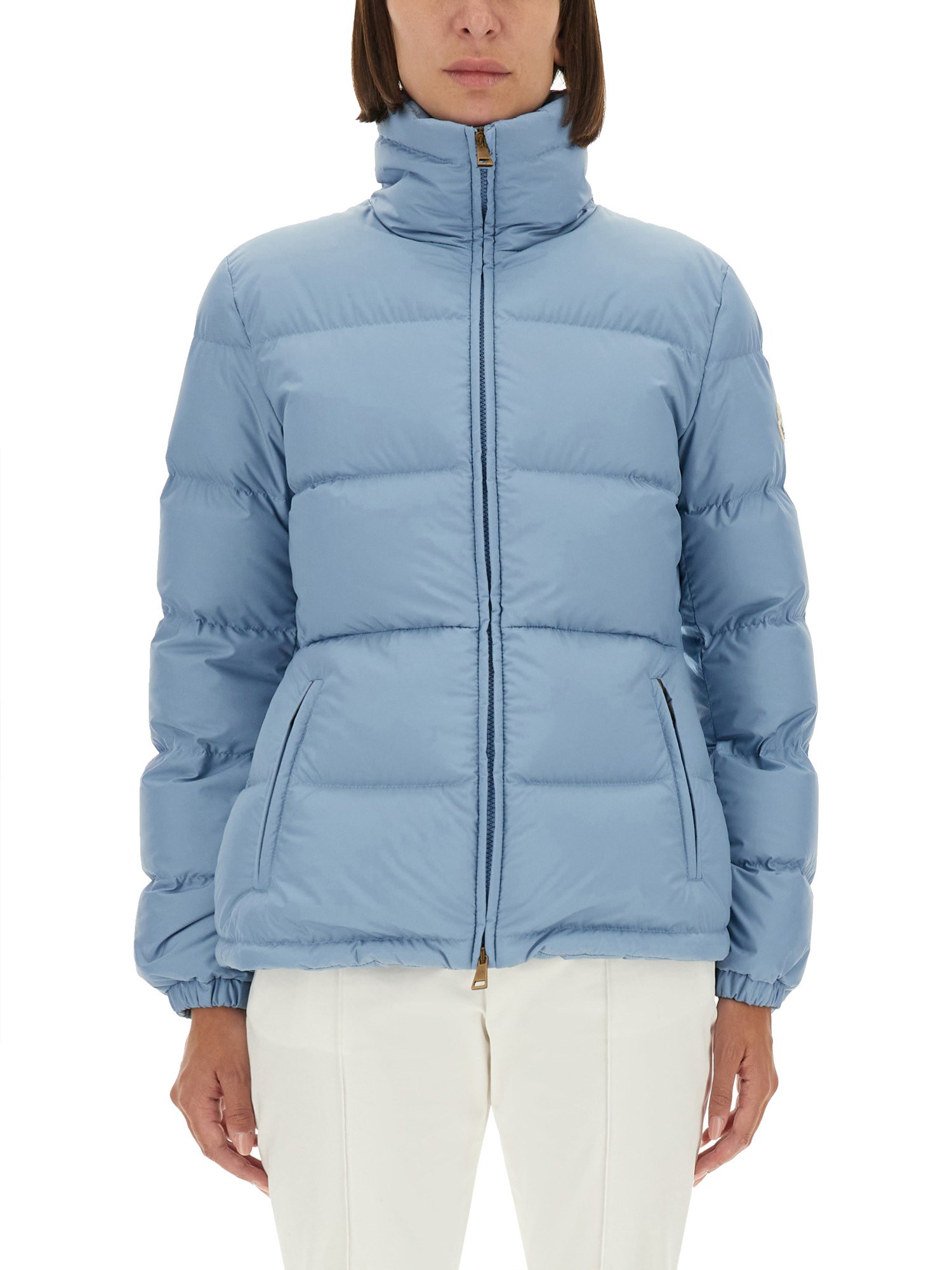 Moncler Dourbe Short Down Jacket In Blue