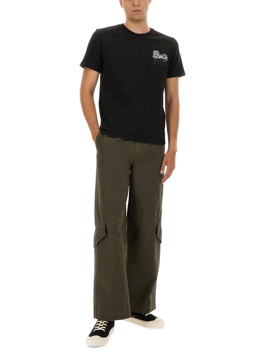 T-SHIRT SLIM FIT