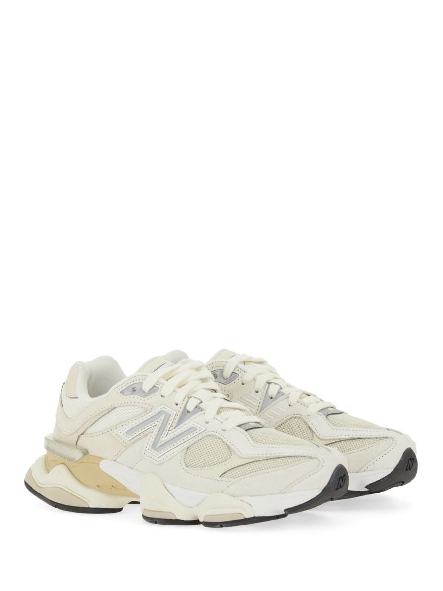 SNEAKER U9060