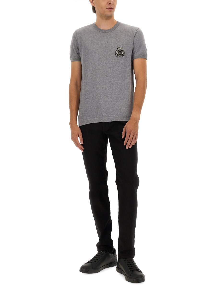T-SHIRT CON RICAMO BEE AND CROWN