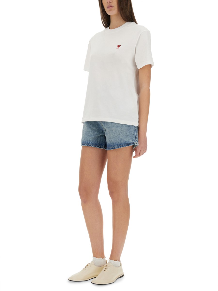 T-SHIRT CON LOGO