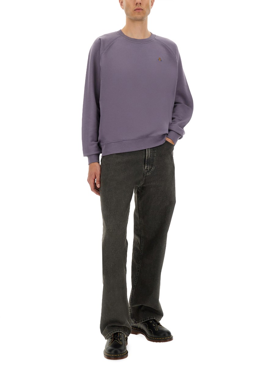 FELPA CON MANICHE RAGLAN 