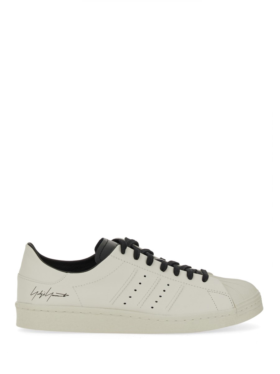 SNEAKER SUPERSTAR