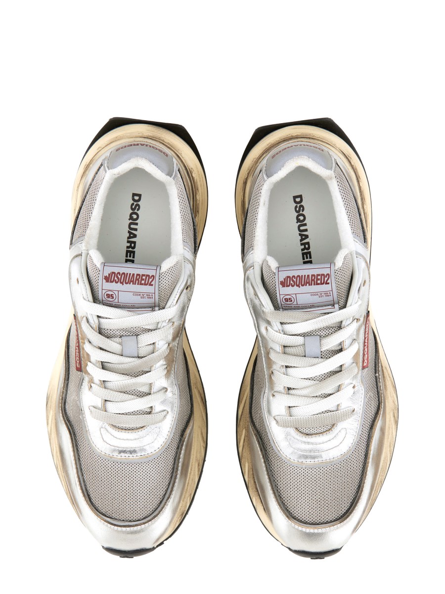 SNEAKER SPRINTER