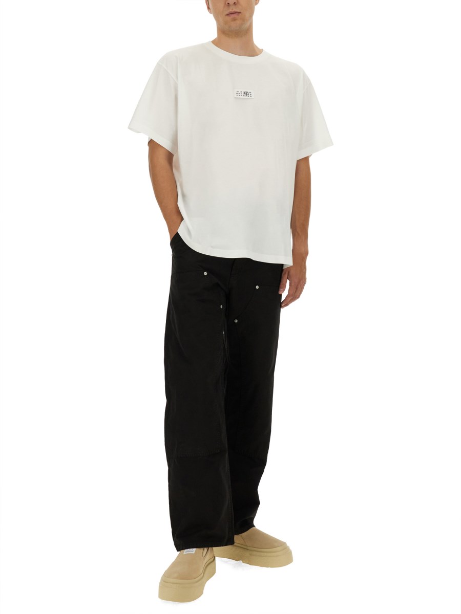 T-SHIRT CON LOGO 