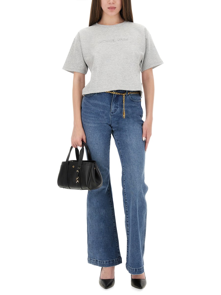 T-SHIRT CROPPED CON LOGO IN RILIEVO