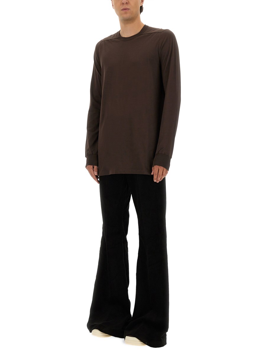 T-SHIRT A MANICHE LUNGHE