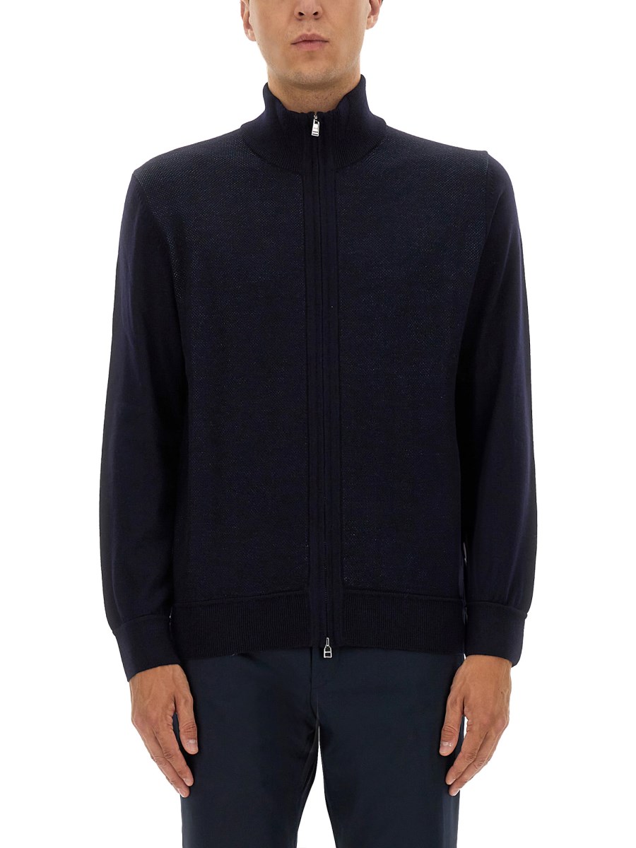 MAGLIA CON ZIP