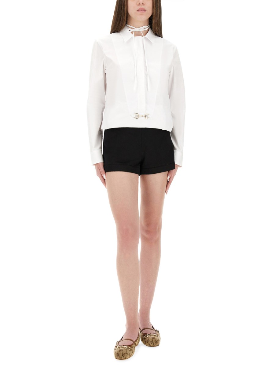 CAMICIA IN POPELINE DI COTONE CON MORSETTO
