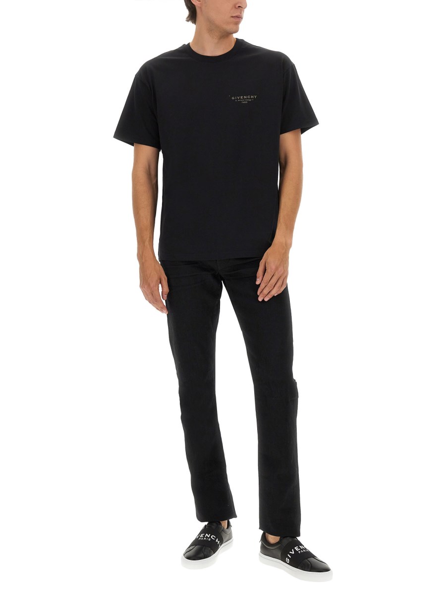T-SHIRT REGULAR  FIT