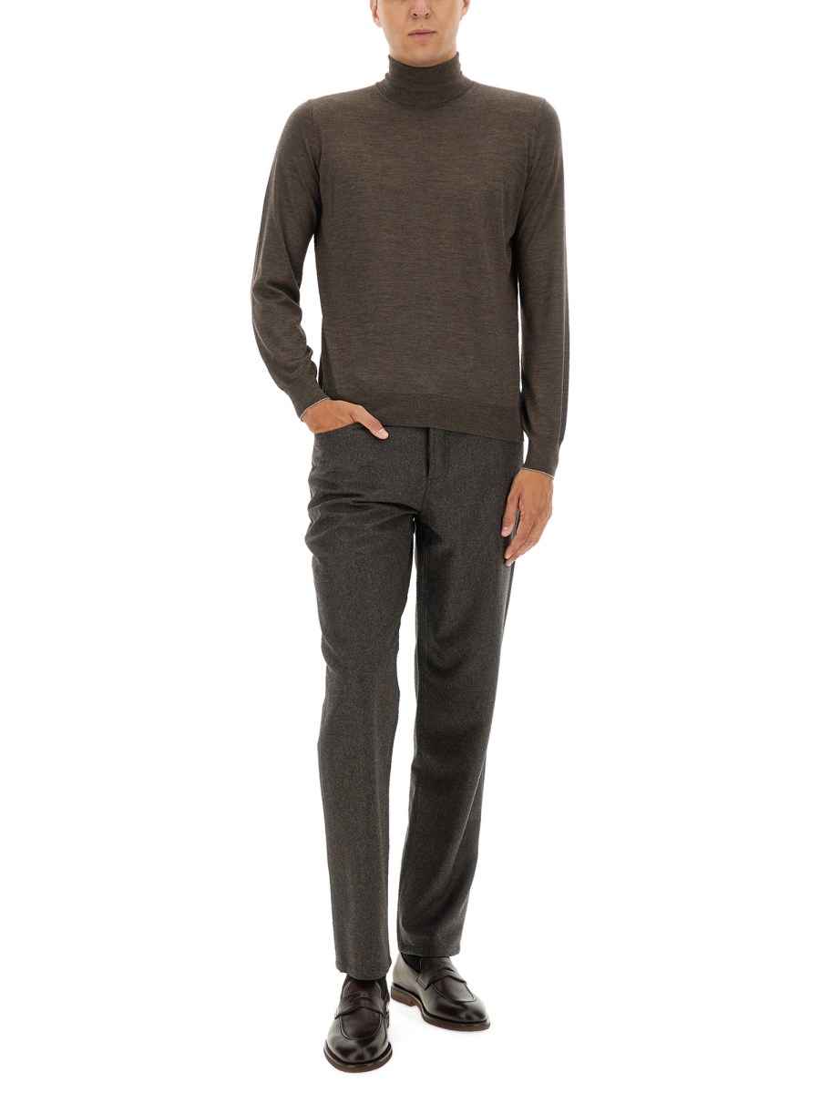 PANTALONE A CINQUE TASCHE 