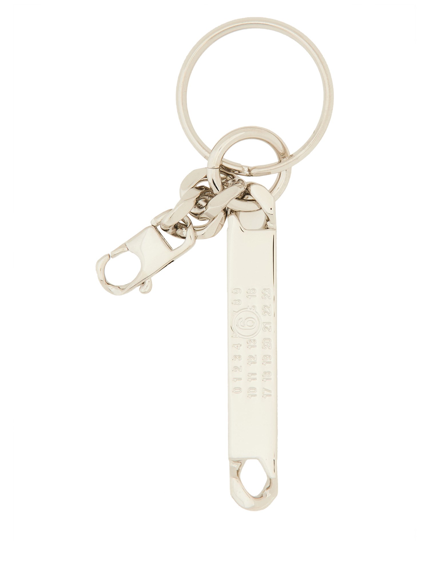Mm6 Maison Margiela Minimalist Keyring With Logo Embellishment In White