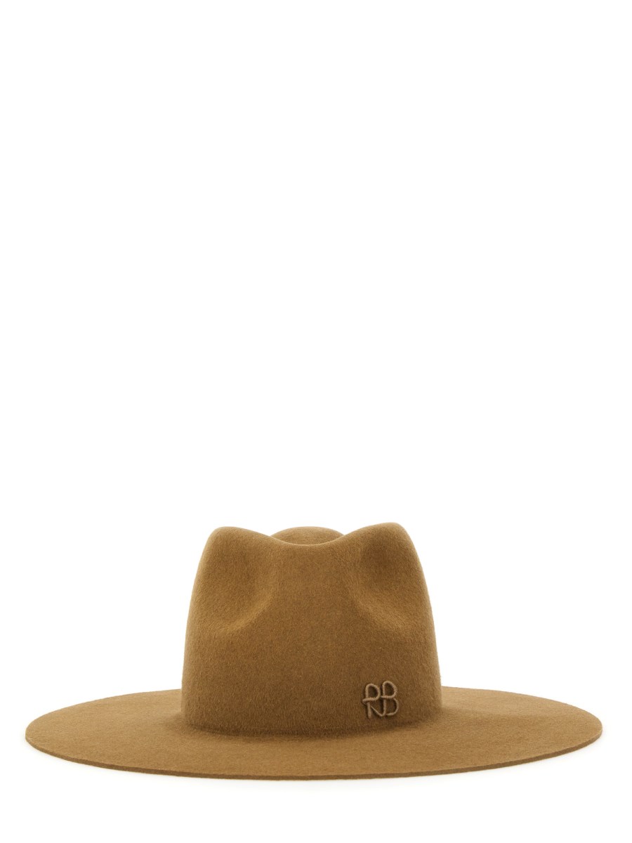 CAPPELLO CON LOGO