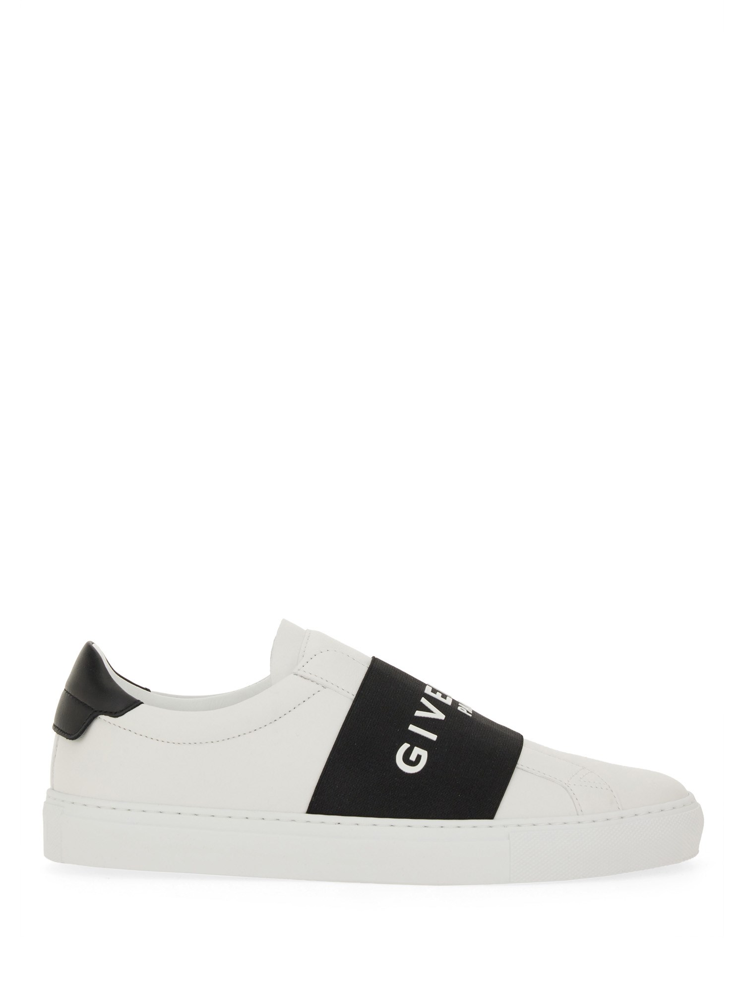 Givenchy "urban Street" Sneaker In White