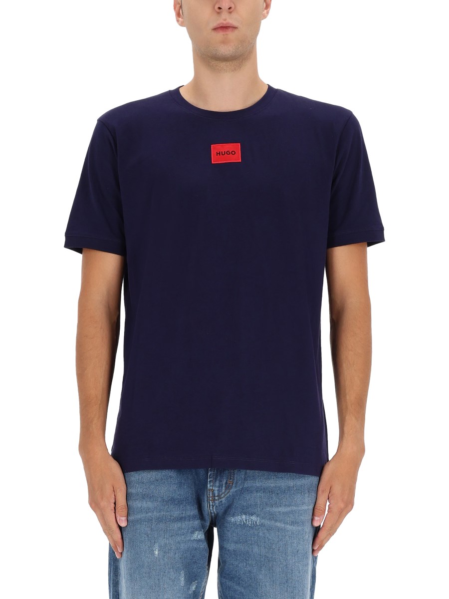 T-SHIRT CON LOGO