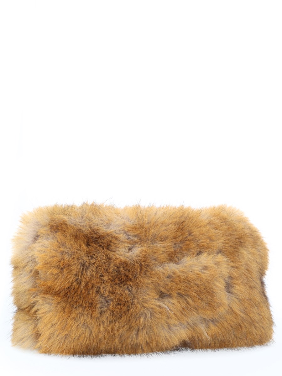 POCHETTE FLUFFY