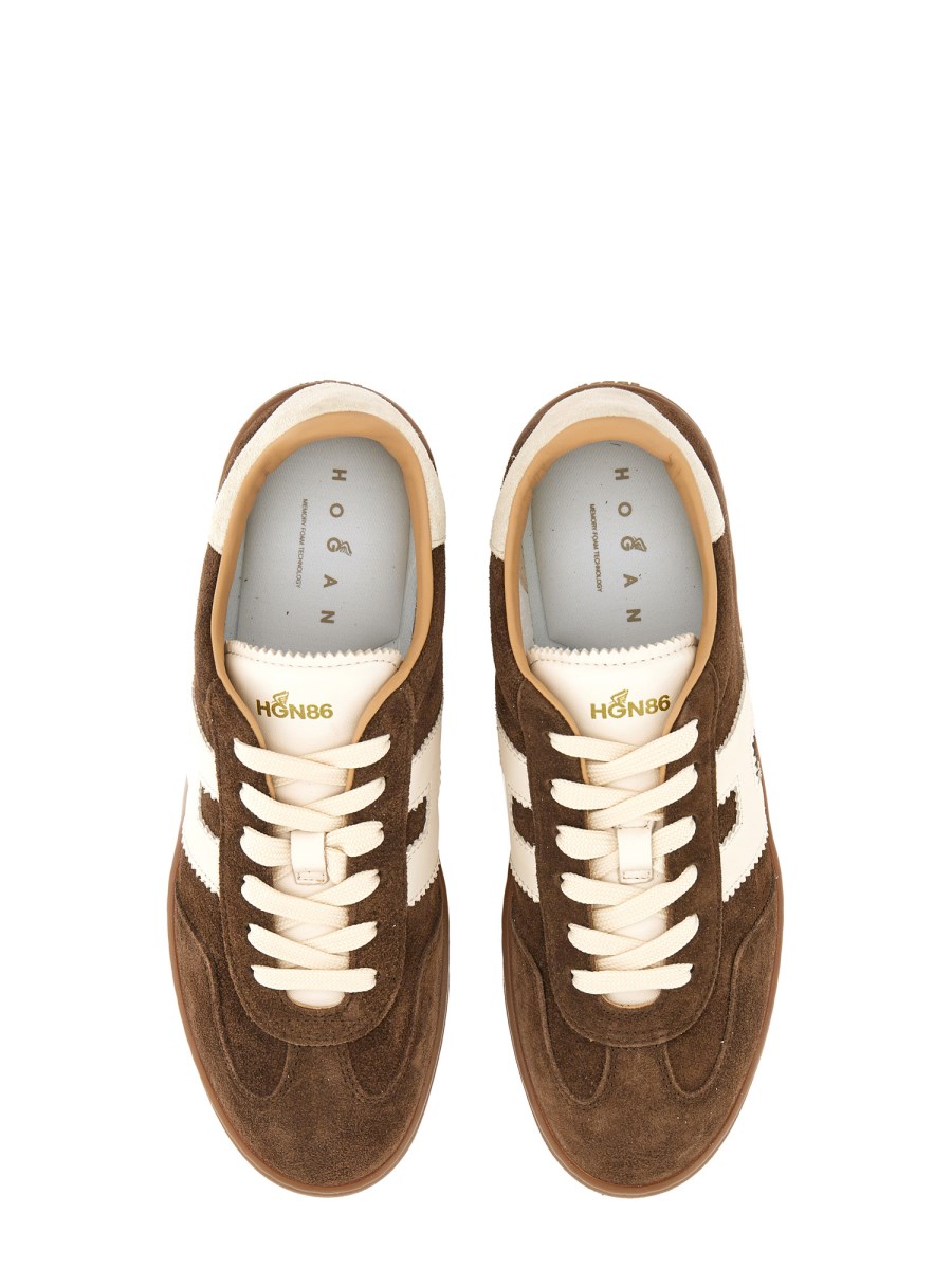 SNEAKER COOL
