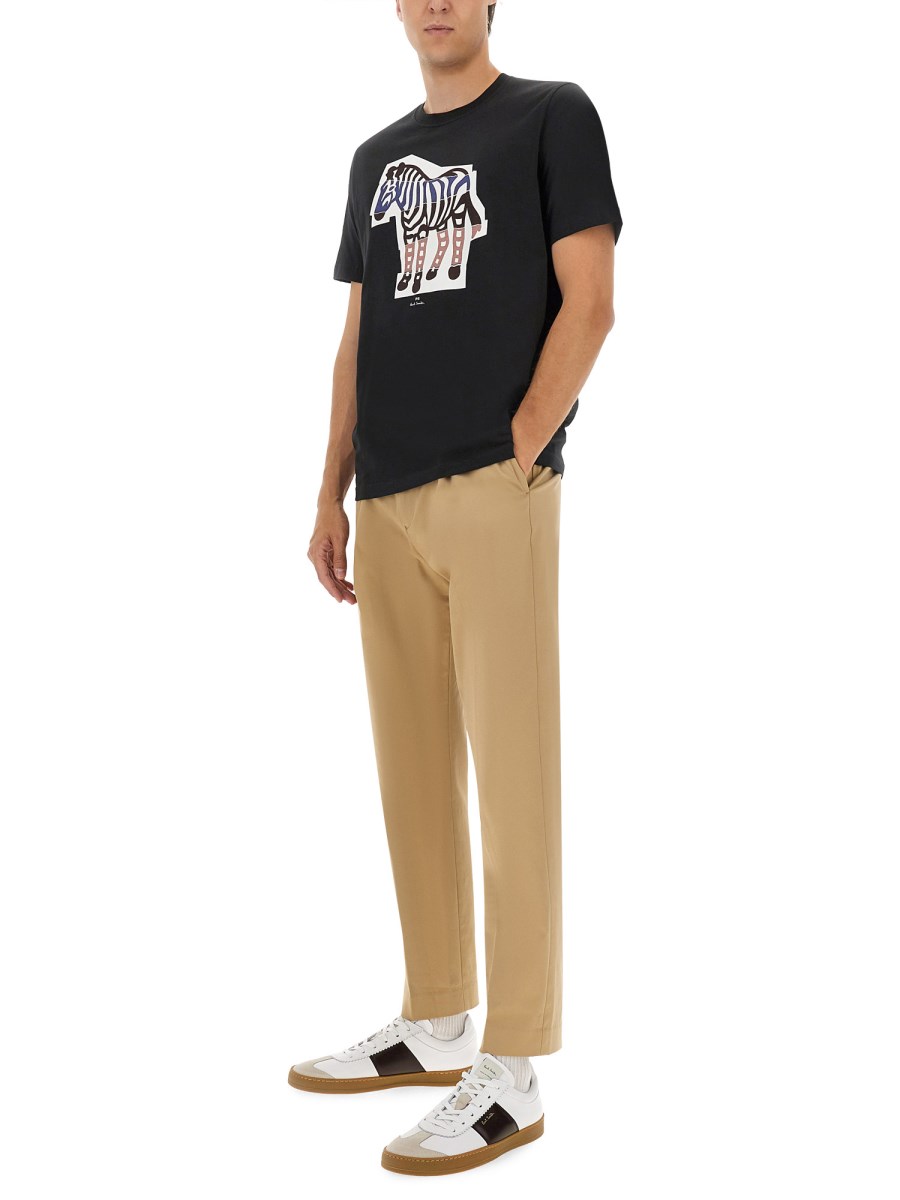 T-SHIRT REGULAR FIT